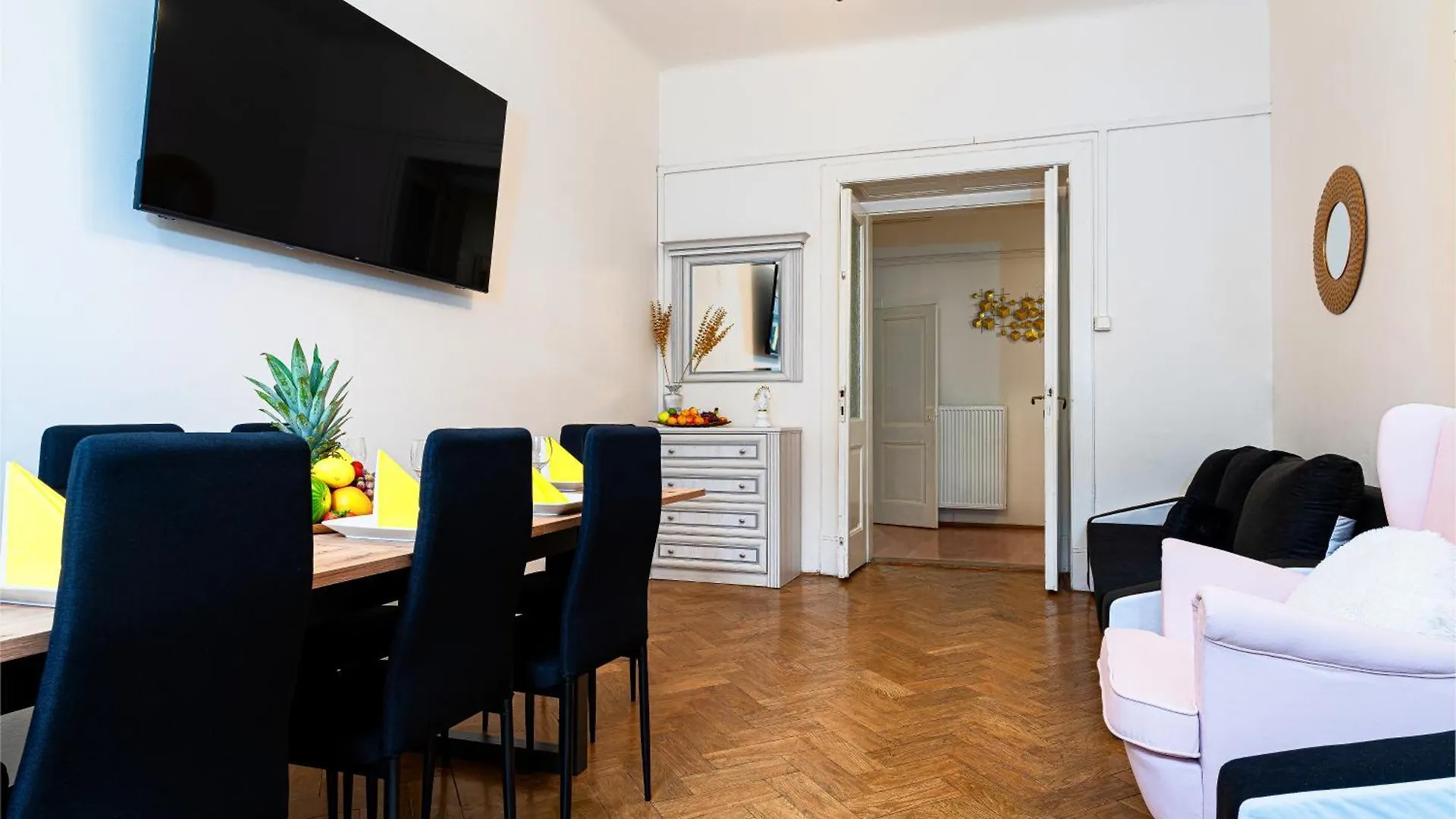 Apartment Victory Deluxe Suite Prague Czech Republic